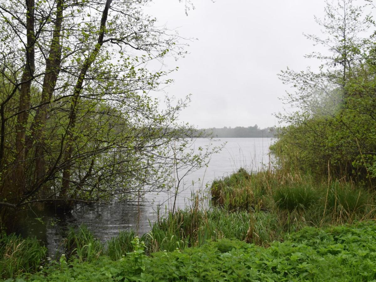 Flat In Eutin On The Kleiner Eutiner See Lake Apartment Exterior foto