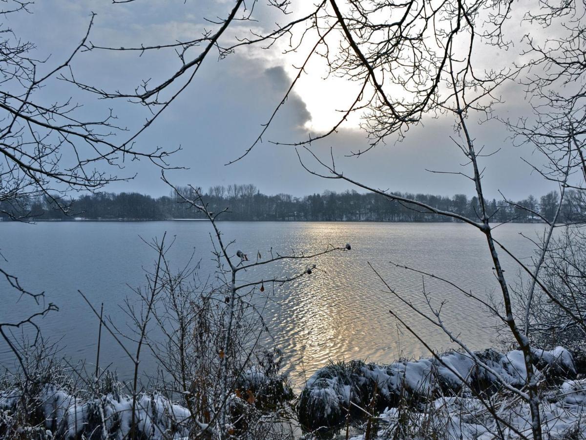 Flat In Eutin On The Kleiner Eutiner See Lake Apartment Exterior foto